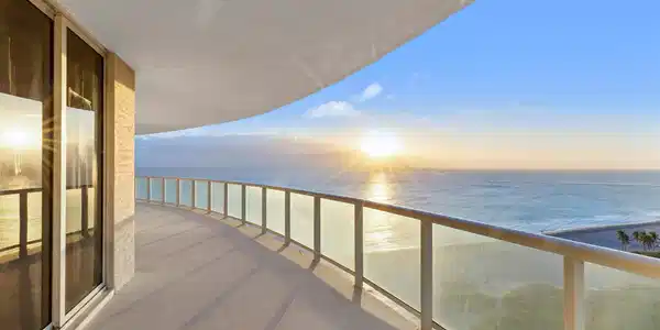2700 N Ocean