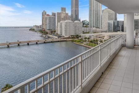 801 Brickell Key Blvd