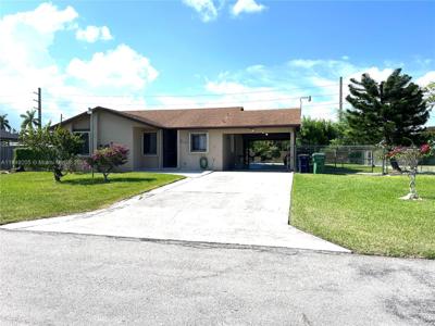 12521 SW 248th Ter