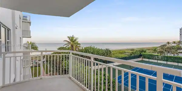 1770 S Ocean Blvd