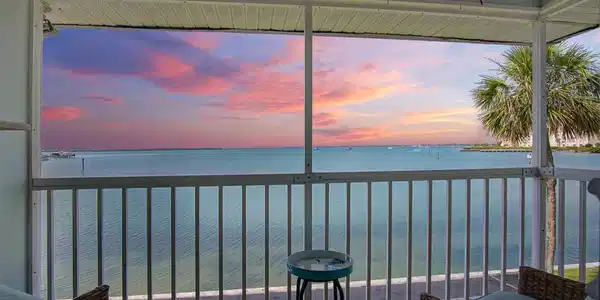 1177 Bayshore