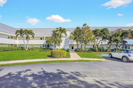 1605 S Us Highway 1