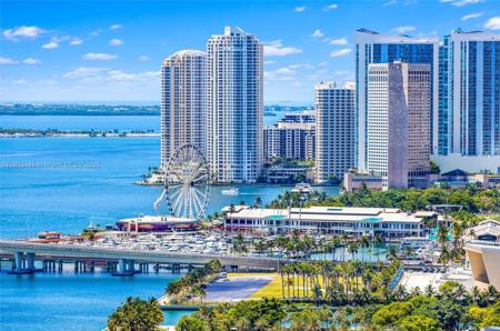 1750 N Bayshore Dr