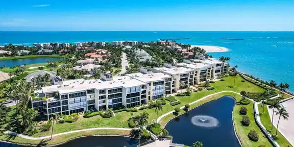 2820 SE Dune
