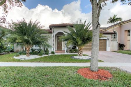 1481 NE 40th Ave
