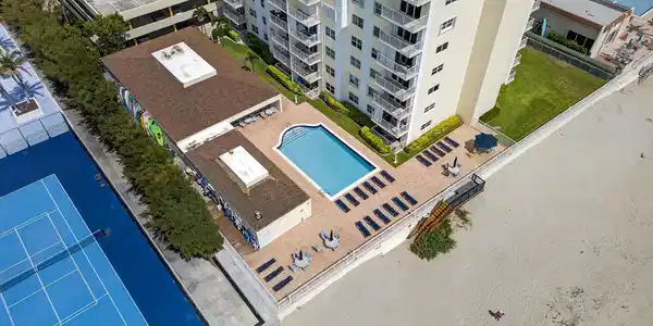 Image 2: Oceanfront