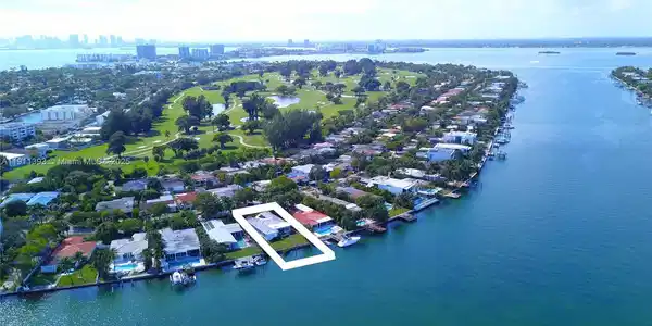 235 N Shore Dr