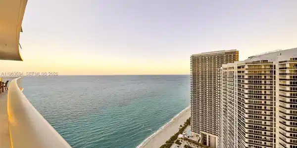 4111 S Ocean Dr