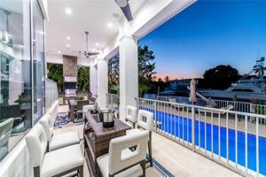 1071 San Pedro Ave
