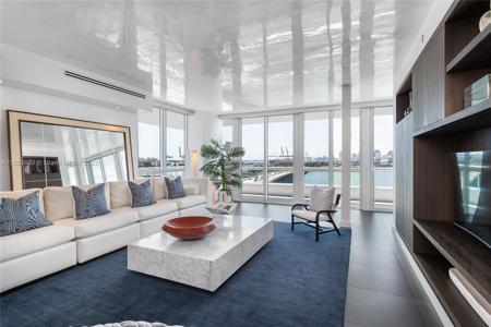 520 West Ave