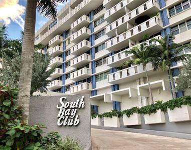 800 West Ave