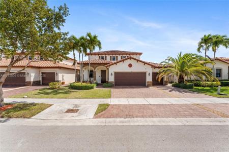 185 SE 34th Place
