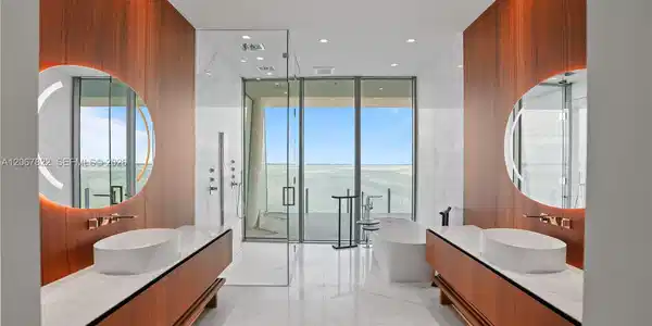 Image 2: Master Bath