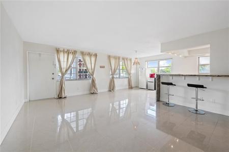 5201 NE 24th