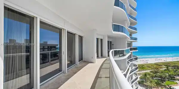 9601 Collins Ave