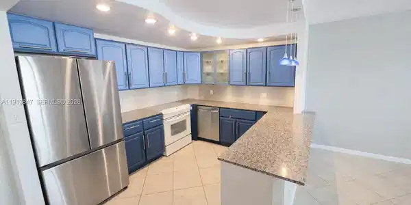 3800 S Ocean Dr