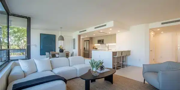 150 Sunrise Dr