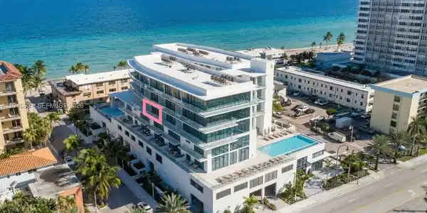 3319 N Ocean Drive