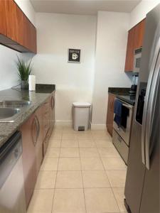 1200 Brickell Bay Dr