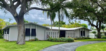 8820 SW 150th St