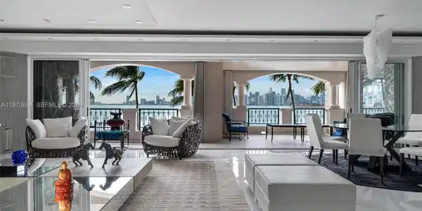 5322 Fisher Island Dr