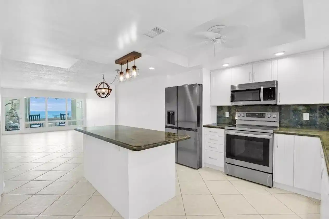 Image 1: Kitchen_final