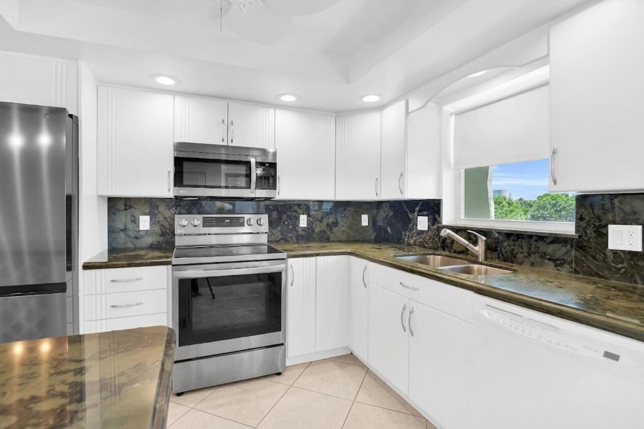 Image 3: Kitchen 2_new