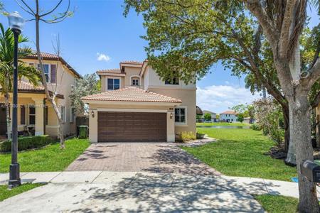 166 SE 22nd Ave