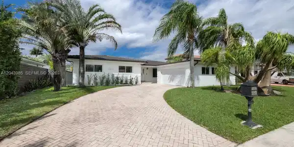 13200 Ortega Ln
