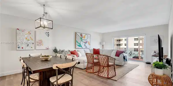 1701 S Ocean Dr