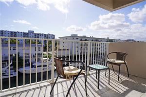 3716 NE 168th St Unit 405