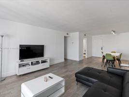 2780 NE 183rd St Unit 2009