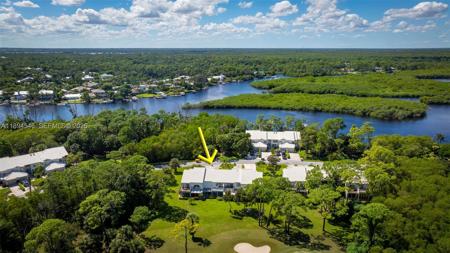 8853 SE Riverfront Ter