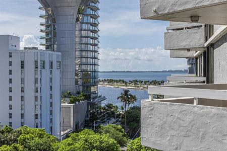 2501 Brickell