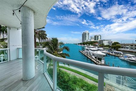 7918 Harbour Island Dr