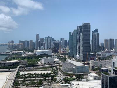 1750 N Bayshore Dr