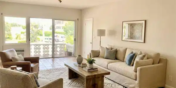 9271 W Bay Harbor