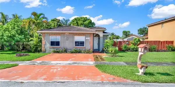 12260 SW 251st Ter