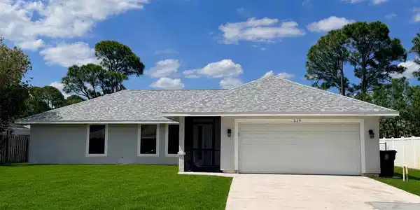 219 SW Langfield