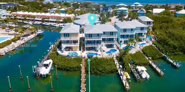 443 Sombrero Beach Rd