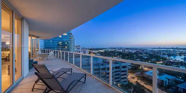 10225 Collins Ave