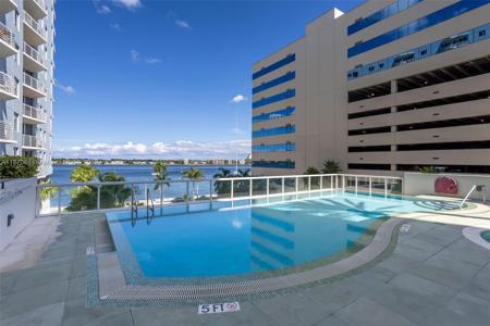 1551 N Flagler Dr