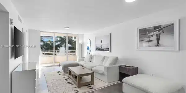 1401 Bay Rd