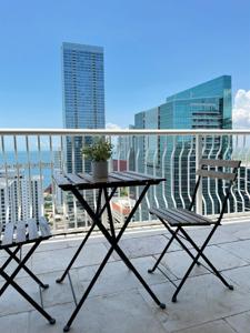 1200 Brickell Bay Dr