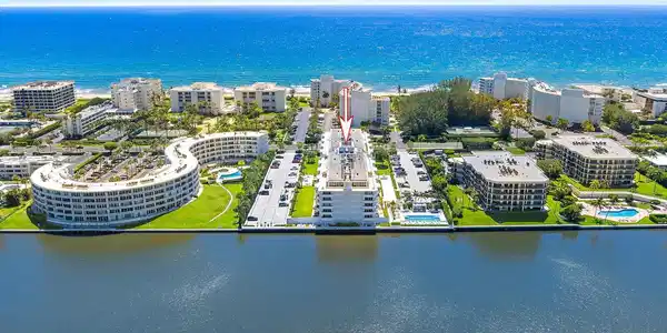 2773 S Ocean