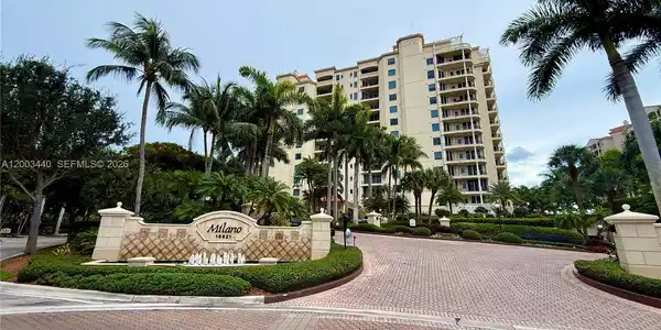 13621 Deering Bay Dr