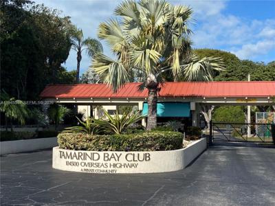 104500 Overseas Hwy