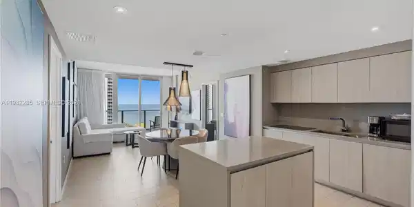 4010 S Ocean Dr