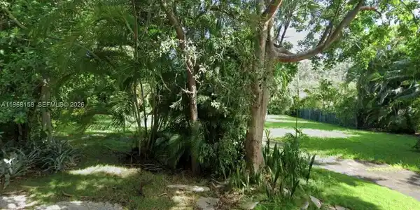 155 W Sunrise Ave