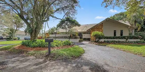 7940 SW 172nd Ter